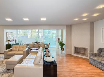 Apartamento · 233m² · 3 Quartos · 4 Vagas · Apartamento Garden no Ahú, 3 suítes, 4 vagas, área