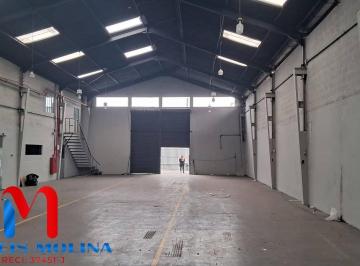 Comercial · 1500m² · 7 Vagas · Galpão / Depósito / Armazém para alugar em Santo Antônio de 1500.00m² com 7 Garagens