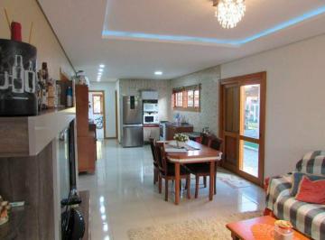 Casa · 164m² · 2 Vagas · CASA À VENDA COM 3 QUARTOS E AMPLO PÁTIO