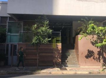Comercial · 70m² · Sala Comercial para alugar em Centro de 70.00m²