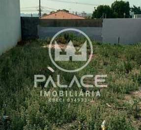 Casa · 10m² · 1 Quarto · 1 Vaga · Casa para venda em Água Branca de 10.00m² com 1 Quarto, 1 Suite e 1 Garagem