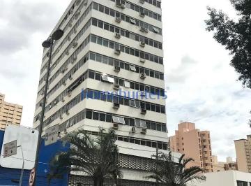 Comercial · 45m² · 1 Vaga · Sala Comercial para alugar em Centro de 45.00m² com 1 Garagem