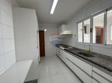 Apartamento · 154m² · 3 Quartos · 3 Vagas · Apartamento para alugar em Jardim Bela Vista de 154.00m² com 3 Quartos, 3 Suites e 3 Garagens