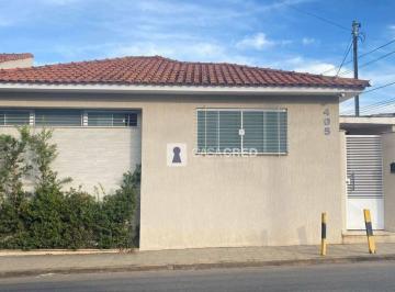 7b467a43da925f6f4d90fafdd71bcede3e785356 · Casa com 3 dormitórios à venda, 224 m² por R$ 780.000,00 - Centro - Alfenas/MG
