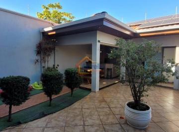 Casa · 243m² · 3 Quartos · 2 Vagas · SOBRADO À VENDA NO JARDIM CENTENÁRIO EM MOGI GUAÇU/SP