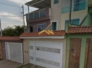 Casa · 251m² · 3 Quartos · LINDO SOBRADO - ZONA LESTE PX DIVISA COM S. CAETANO DO SUL.
