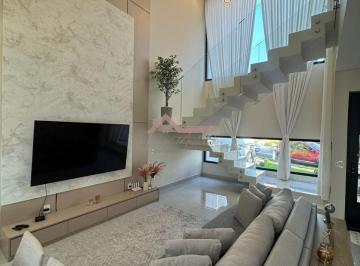 Casa · 275m² · 3 Quartos · 4 Vagas · Sobrado de Alto Padrão com 3 Suítes, Escritório e Área Gourmet no Condomínio Mônaco