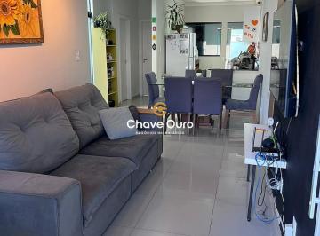 Casa · 180m² · 3 Quartos · Casa à venda - em Cascavel