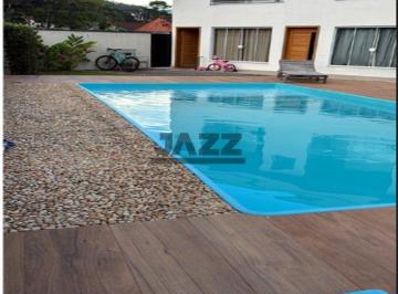 Casa · 72m² · 2 Quartos · 1 Vaga · Excelente Casa em Condomínio na cocanha a 300 metros do mar