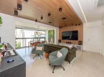 Apartamento · 116m² · 3 Quartos · 3 Vagas · Apartamento reformado à venda na Vila Mariana - São Paulo/SP - 116 m² 3 quartos suítes 3 vagas