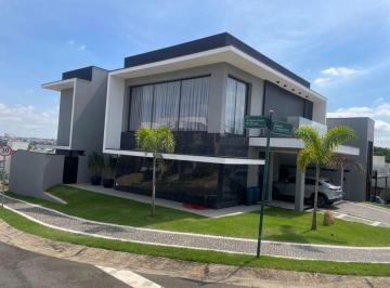 Casa de 4 quartos, Campinas · Casa com 450 m² e 4 quartos à venda em Swiss Park Vevey