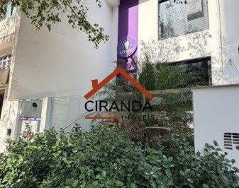Comercial · 360m² · CASA COMERCIAL PARA LOCAÇÃO 06 SALA GRANDES E 06 BANHEIROS
