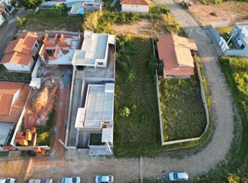 Imagem 1 · Terreno