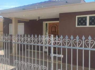 a809acd066fa54491d51333502e3789df009657f · CASA COM EDÍCULA - SALA S COMERCIAIS NA FRENTE