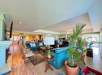 c1247d9c · Casa, 4 dormitórios, 533.19 m², em Chapéu do Sol