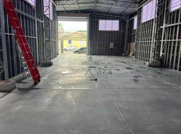 Comercial · 250m² · 2 Vagas · Galpão comercial para deposito - Jardim São Dimas - 250m².