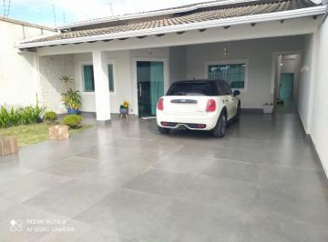 Casa de 4 quartos, Vicente Pires · Casa em Vicente Pires | Rua 5 | Condomínio Fechado - 400m² - 4 Quartos - Piscina | 9 8210-1896