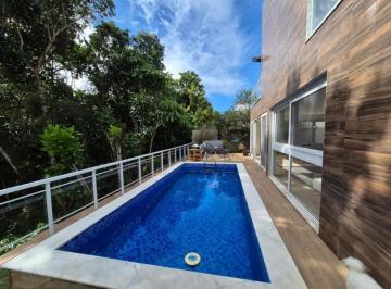 Casa de 5 quartos, Camboriú · Casa de 320 m² com 5 quartos em venda em Santa Regina ideal para a sua família