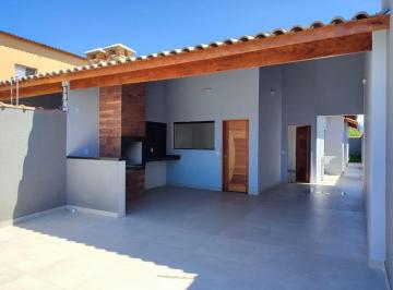Casa de 3 quartos, Peruíbe · Casa com 3 quartos e área gourmet em Peruíbe.