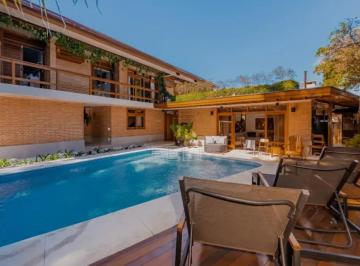 Casa de 5 quartos, Rio de Janeiro · Casa em Vargem Grande com 290 m² e 5 quartos à venda