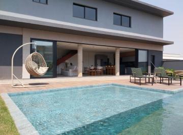 Casa de 3 quartos, Americana · Sobrado de Alto Padrão com 3 Suítes e Piscina no Jardim Pau Brasil