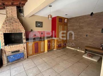d_nq_np_2x_805052-mlb92709881963_092025-f-vendo-maravilhosa-casa-com-3-quartos-e-uma-suite1763907937765.webp · Sobrado à venda no Tremembé , São Paulo, SP