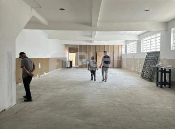 whatsapp-image-2025-08-29-at-09-37-05-41756584886257.jpeg · Prédio comercial de 995 m² para locação e venda com três pavimentos, em ótimo estado de conservação.