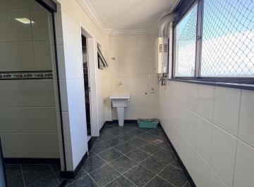 Apartamento · 132m² · 3 Quartos · 2 Vagas · Apartamento à venda no bairro Centro - Campos dos Goytacazes/RJ