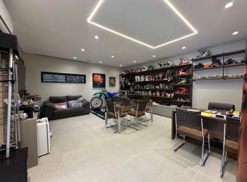 Casa · 303m² · 3 Quartos · 4 Vagas · ALPHAVILLE 4 - Casa Térrea com Subsolo Gourmet à Venda – Alphaville Manaus 4