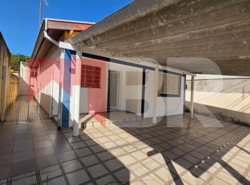 Casa de 2 quartos, Americana · Casa com Edícula em Terreno Amplo no São Manoel