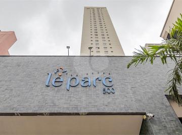 Apartamento de 2 quartos, Curitiba · APARTAMENTO NO CENTRO | 2 QUARTOS | ANDAR ALTO