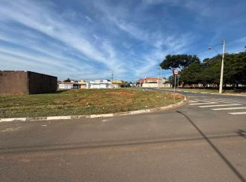 Terreno · 200m² · Terreno de esquina no Villa Nogueira
