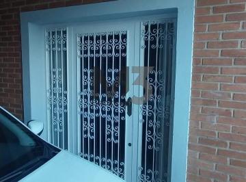 Casa · 180m² · 3 Quartos · 3 Vagas · Casa para alugar em Campinas, Jardim Proença, com 3 quartos, com 180 m²