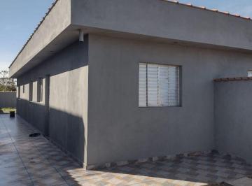 Casa de 2 quartos, Itanhaém · Casa no Jardim Grandesp em Itanhaém – 2 Dormitórios, Quintal e Aceita Financiamento Bancário