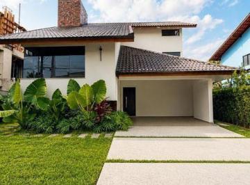 Casa · 2 Quartos · 4 Vagas · Casa - 1 Suíte + 1 Qt - 4 Vagas - Piscina - Dom Bosco - Itajaí/SC