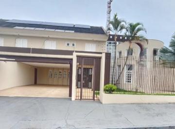 Casa · 217m² · 3 Quartos · 5 Vagas · Casa à venda e para alugar em Londrina, Parque Residencial Alcântara, com 3 quartos, com 217 m²