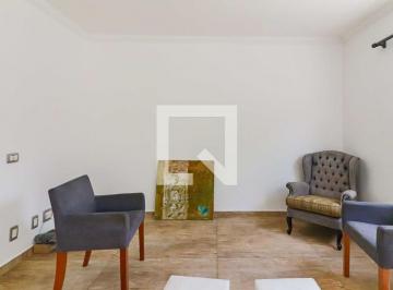 Localizada na charmosa Vila São Silvestre, esta casa em condomínio oferece uma c · Casa à Venda - Cidade São Francisco , 3 Quartos, 283 m2