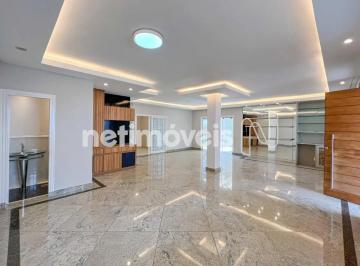 Comercial · 374m² · 4 Quartos · 4 Vagas · Excelente casa em uma das melhores ruas do Belvedere!