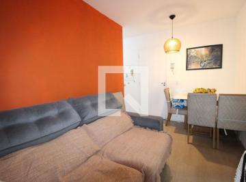 Este apartamento em São Paulo é uma excelente opção para quem busca conforto e p · Apartamento à Venda - Itaquera, 2 Quartos, 47 m2