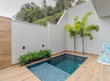 Casa de 5 quartos, Balneário Camboriú · Casa com 320 m² construídos e 5 Quartos em Venda em Ariribá