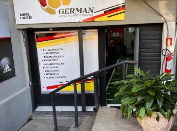 Comercial · 51m² · 1 Quarto · Ampla loja térrea para venda