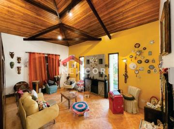 Casa · 302m² · 5 Quartos · 6 Vagas · Casa de condomínio em Via das Begônias - Jardim Colibri - Embu das Artes/SP