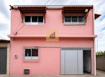 Foto 01 · Imperdível casa à venda em Marechal Deodoro-AL, no bairro X: 2 quartos, 1 suíte, 2 salas e 1 vaga!