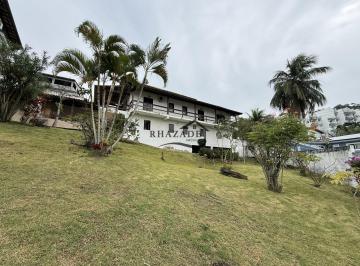 Casa · 240m² · 3 Quartos · 5 Vagas · Oportunidade Casa de esquina 3 suítes 600m2 em Camboinhas/Niterói.