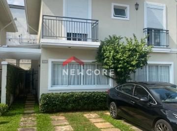 Casa · 205m² · 4 Quartos · 3 Vagas · Casa de condomínio em  Rua João Pedro - Capela do Socorro - São Paulo/SP