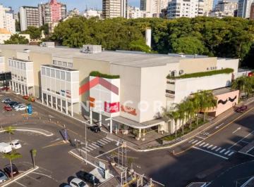 Apartamento · 84m² · 3 Quartos · Apartamento em Avenida Cristóvão Colombo - Floresta - Porto Alegre/RS