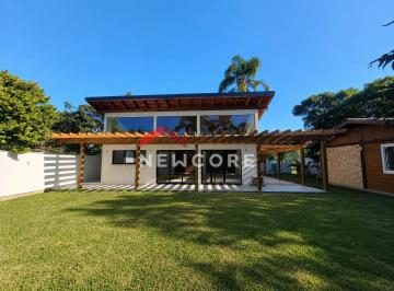 Casa · 195m² · 5 Quartos · 3 Vagas · Casa em Ouvidor - Praia do Ouvidor - Garopaba/SC