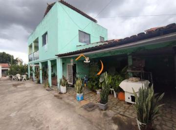 Casa de 5 quartos, Brasília · 2 CASA NO LOTE / SUÍTE / ESCRITÓRIO COM TERRAÇO / VARANDA / SACADA / PISCINA / PERMUTA