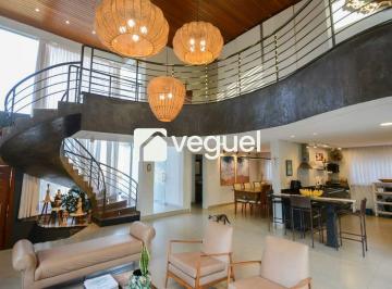 Casa · 332m² · 5 Quartos · Sobrado alto padrão no Condomínio Alphaville, à venda ou locação em Ribeirão Preto/SP