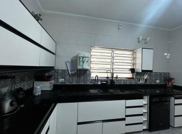 IMG_20260612_105343_000.jpeg · Imperdível sobrado para venda em Jardim São Paulo(Zona Norte) com 3 quartos, sendo 3 suítes, 203m² -